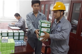 夏季生產(chǎn)防暑必備品.jpg 夏季生產(chǎn)防暑必備品.jpg