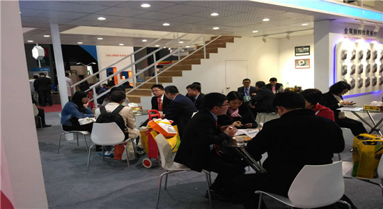 銀箭鋁銀漿2017涂料展風采 (4)_副本.jpg 銀箭鋁銀漿2017涂料展風采 (4)_副本.jpg